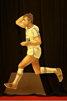 Picture of Cutout Runner  