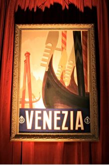 Picture of Venezia Travel Sign