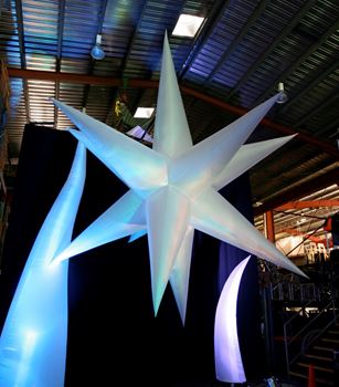 Picture of Inflatable Star 16 Point 5m