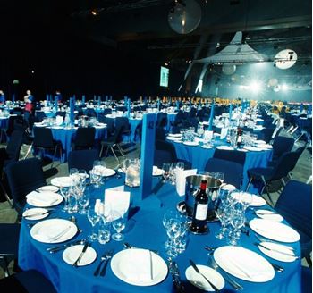 Picture of Tablecloth Royal Blue 3.3m round
