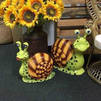 Picture of Snail Statues