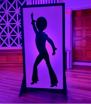 Picture of Disco Dancer silhouette