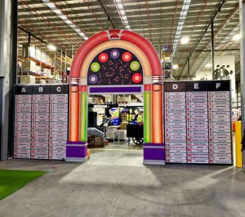 Picture of Jukebox Entrance-large