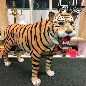 Picture of Tiger Statue standing