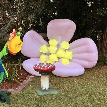 Picture of Inflatable Flower Pink 3m wide