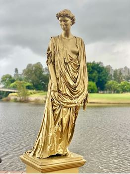 Picture of Cloaked Lady Statue  - gold