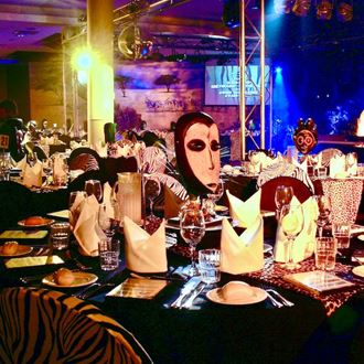 Picture of Jungle Mask Centrepiece