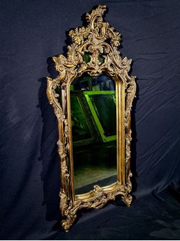 Picture of Mirror in Gold Ornate Frame