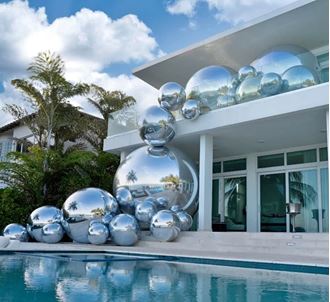 Picture of Chrome Mirror inflatable balls