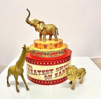 Picture of Circus Animal Centrepiece - Gold